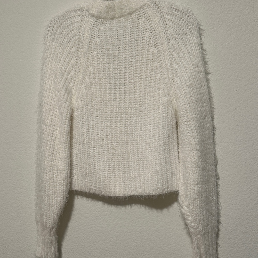 Off-white Button-Up Cardigan - Picture 3 of 4